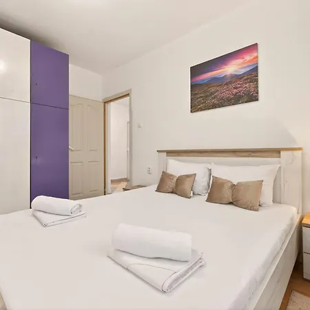 Apartament Bdin - Center Of Warna